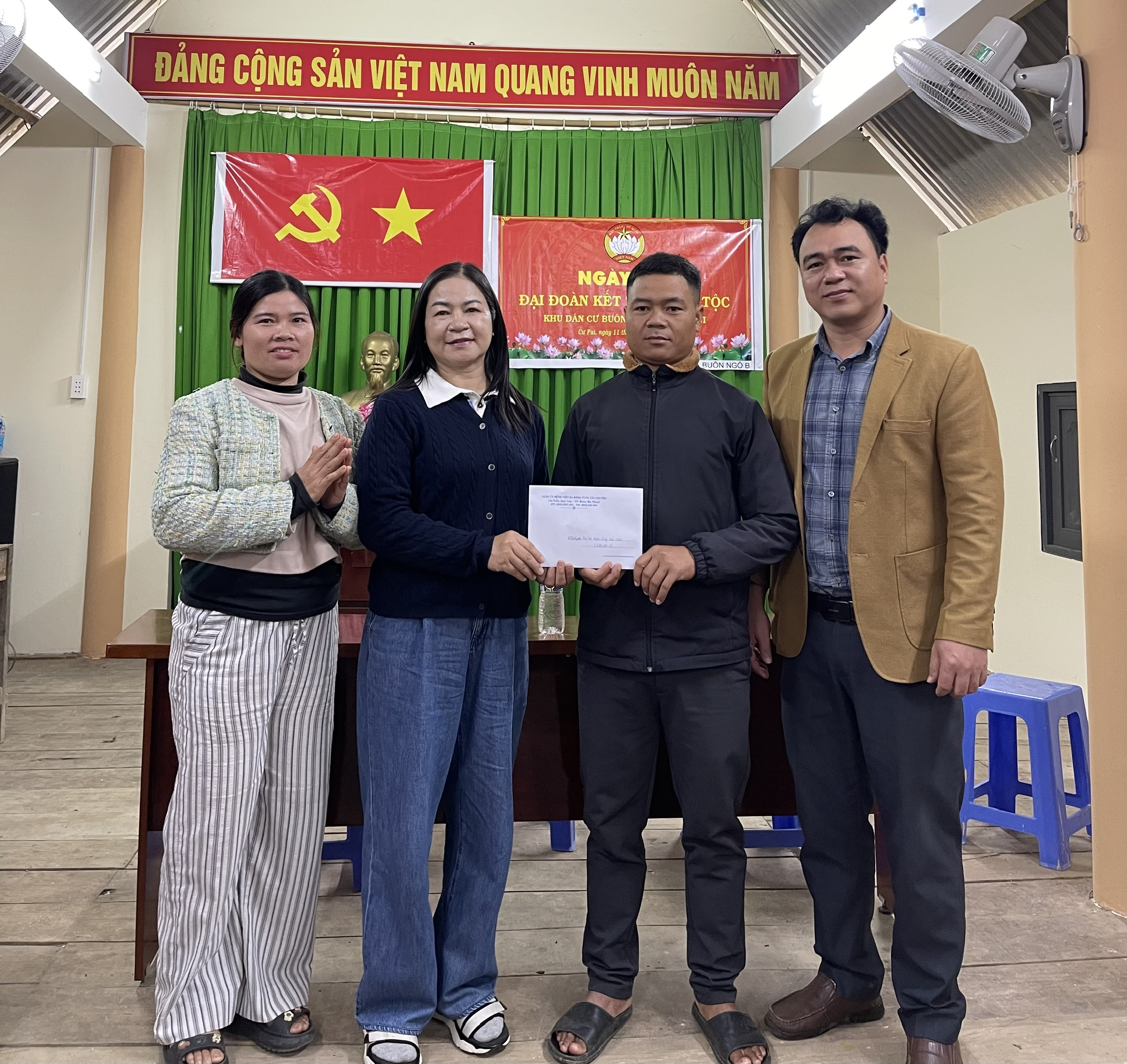 z7413116069114_a5a8b6bd83d9f7a448d19259596d1d4e